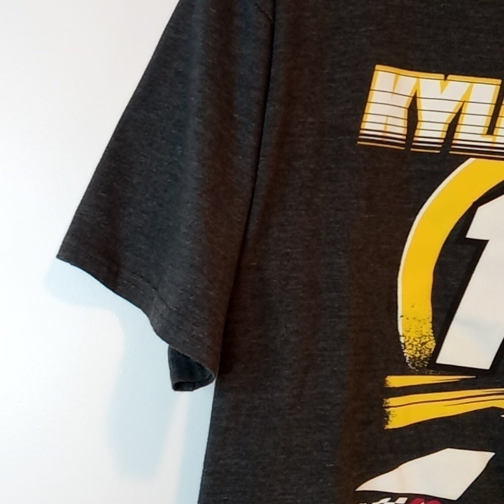 NASCAR Kyle Busch #18 Men's Size XL Gray Crew Neck Short Sleeve Tee Shirt EUC! - Picture 4 of 16